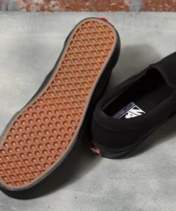 Vans Skate Slip On Shoes - Black/Black